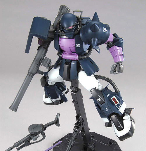 Bandai 1/100 Gundam MG Zaku II Black Tri-Stars 2001367